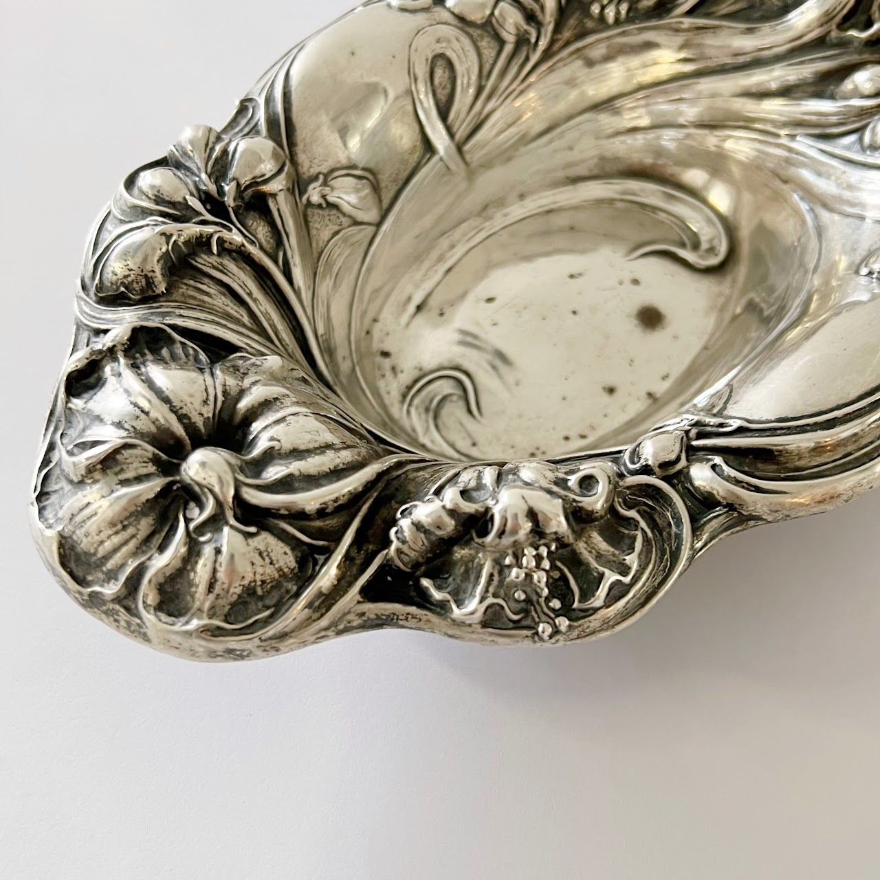 Sterling Silver Floral Repoussé Small Oval Bowl