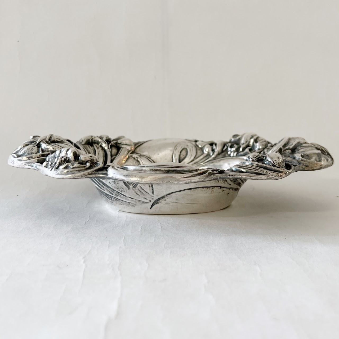 Sterling Silver Floral Repoussé Small Oval Bowl