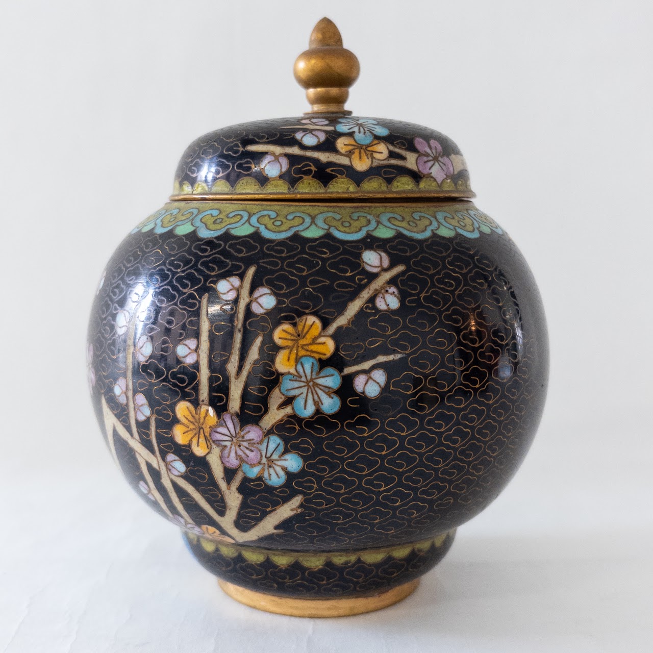 Chinese Export Cloisonné Ginger Jar