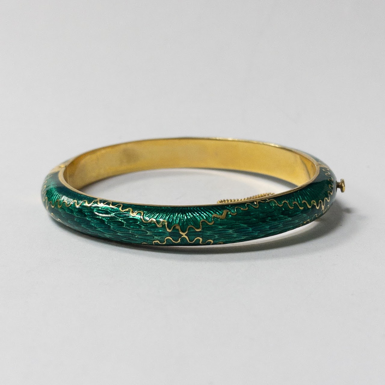 18K Gold & Green Enamel Bangle