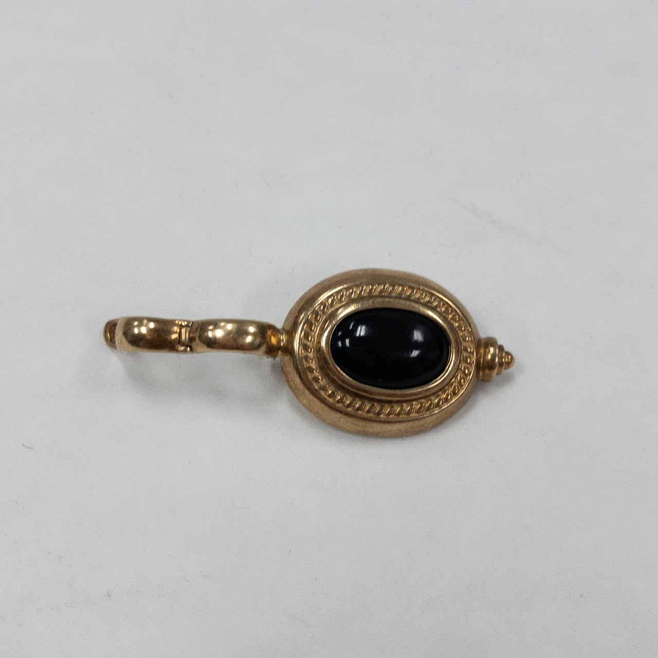 9K Gold & Onyx Pendant