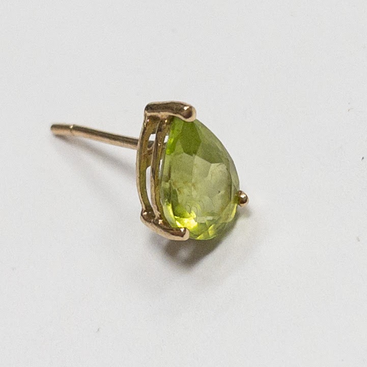 14K Gold and Peridot Earrings