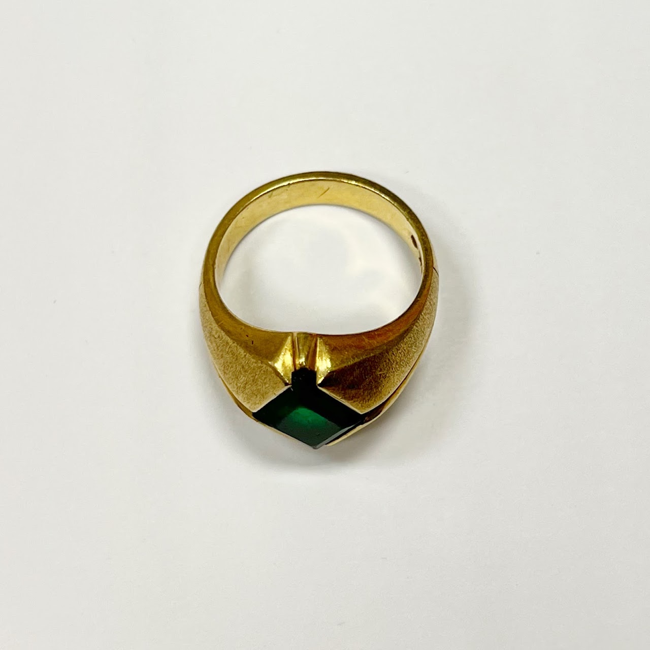 10K Gold & Green Stone Ring