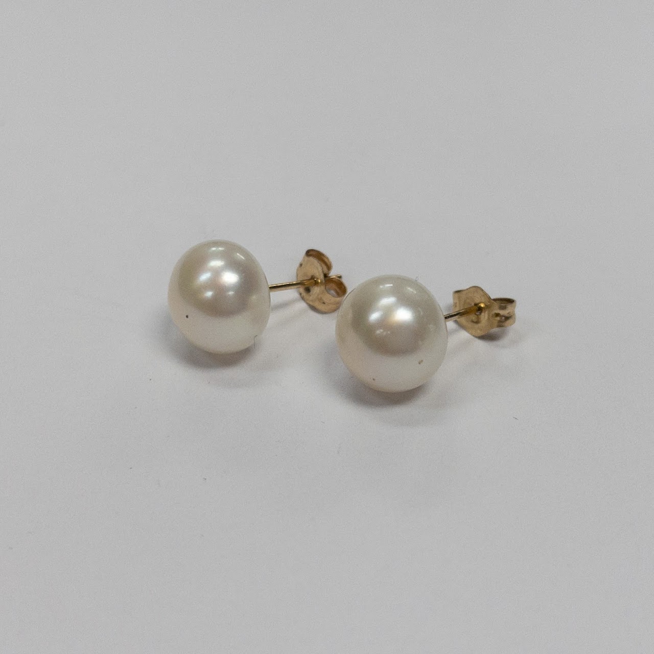 14k Gold & Pearl Stud Earrings