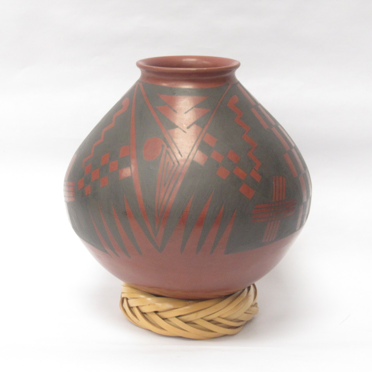 Mata Ortiz Sandoval Vase