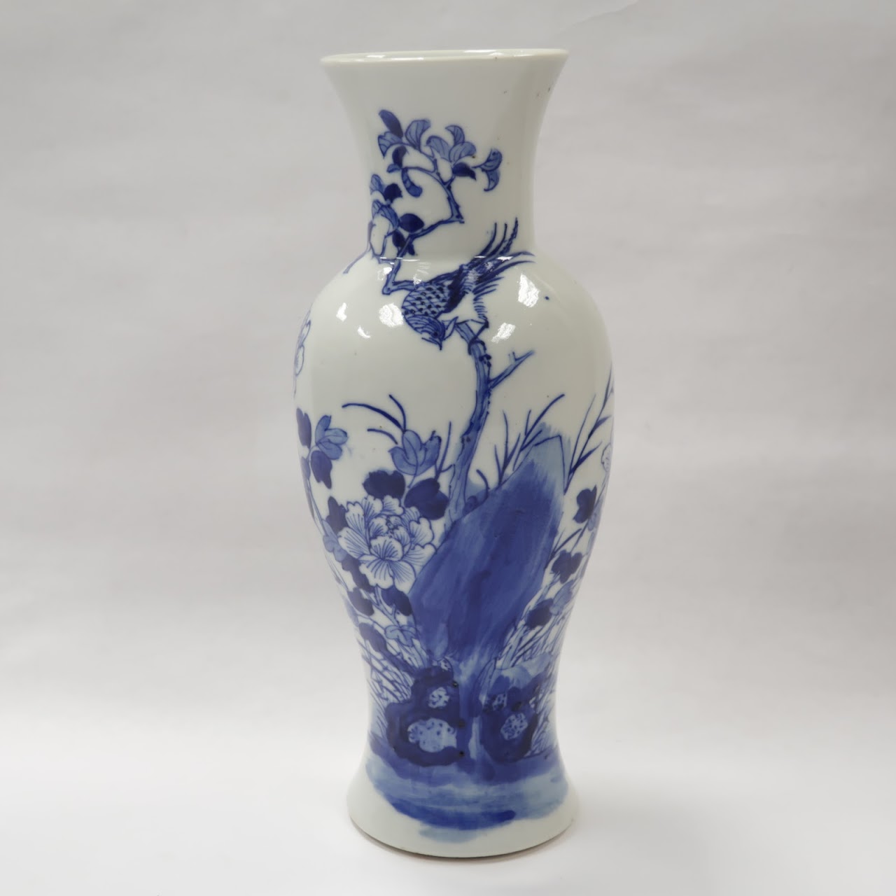 Chinese Export Antique Nanking Porcelain Vase