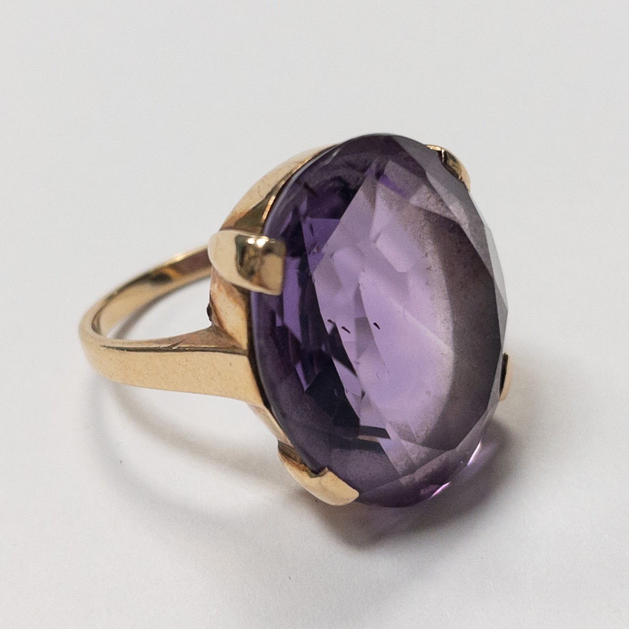 14K Gold & Amethyst Ring