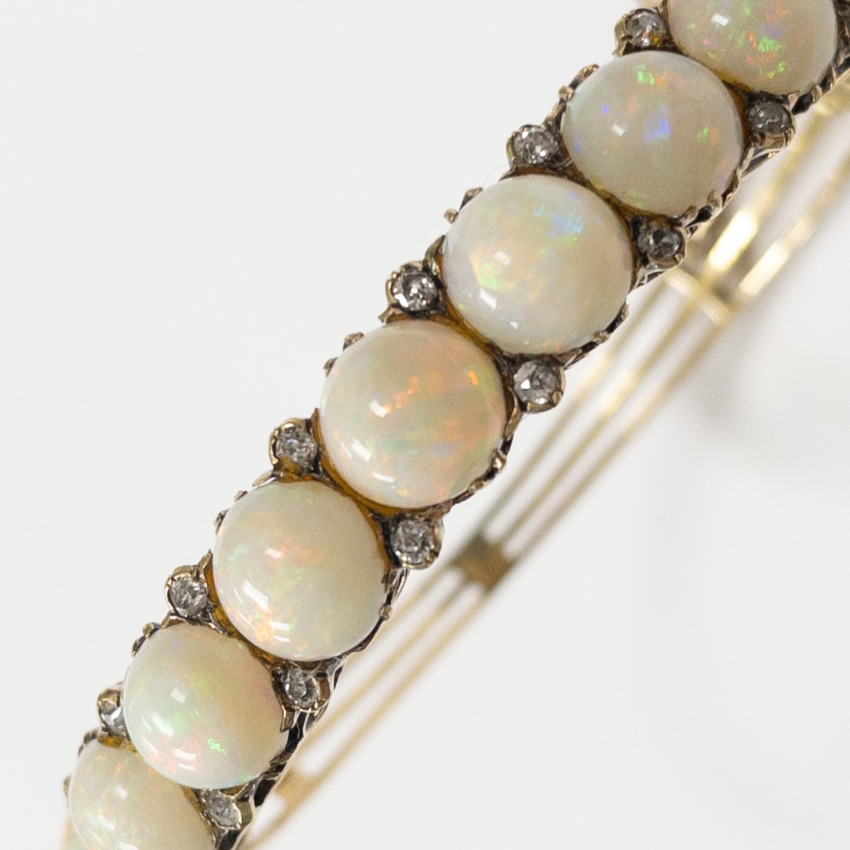 18K Gold, Opal & Diamond Bracelet