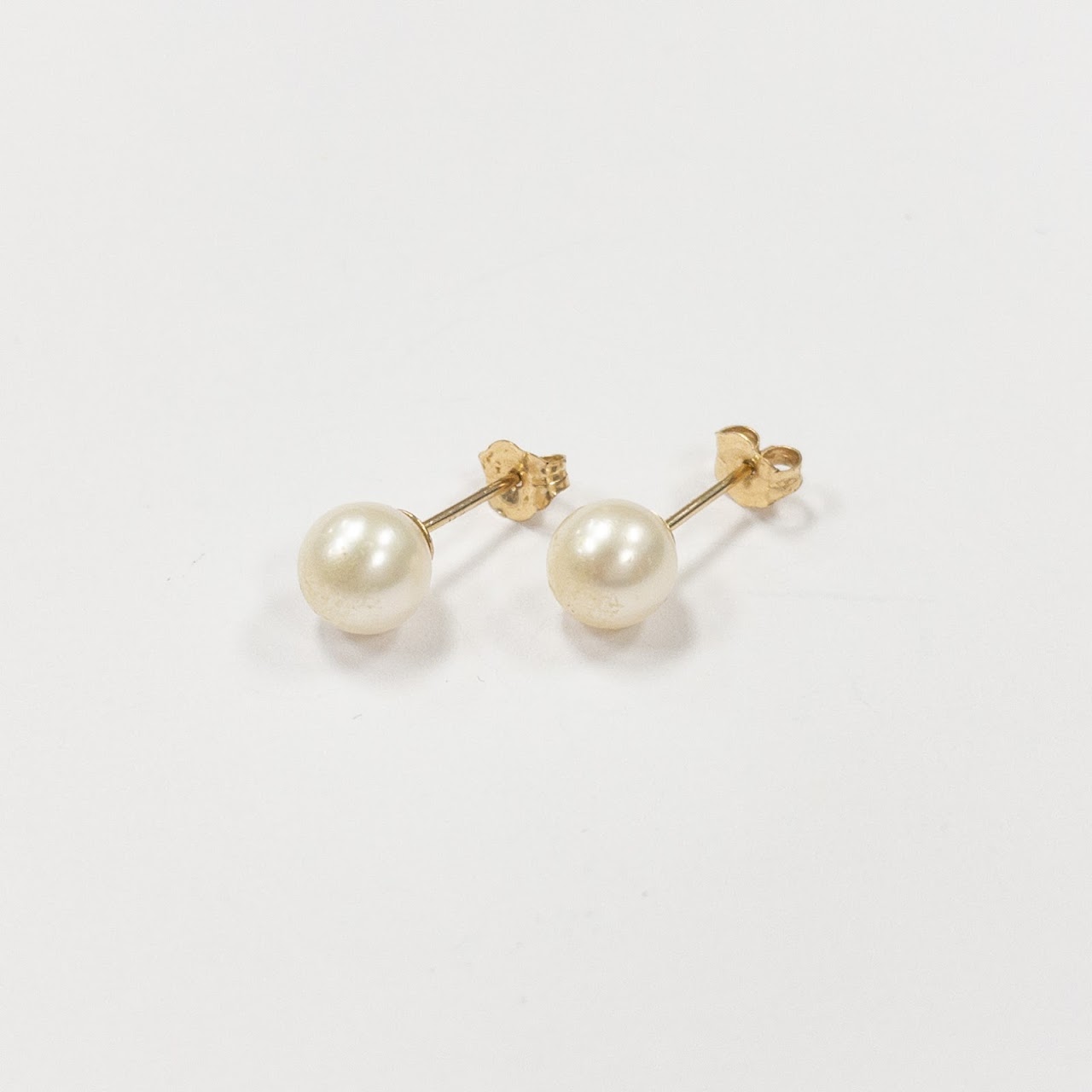 14K Gold & Pearl Stud Earrings