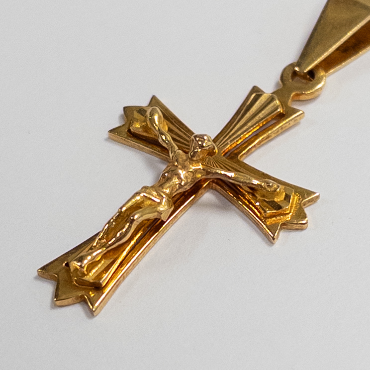 14K Gold Crucifix Pendant