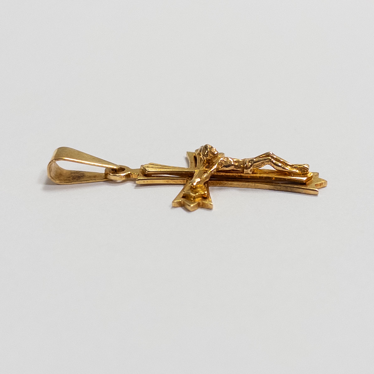 14K Gold Crucifix Pendant