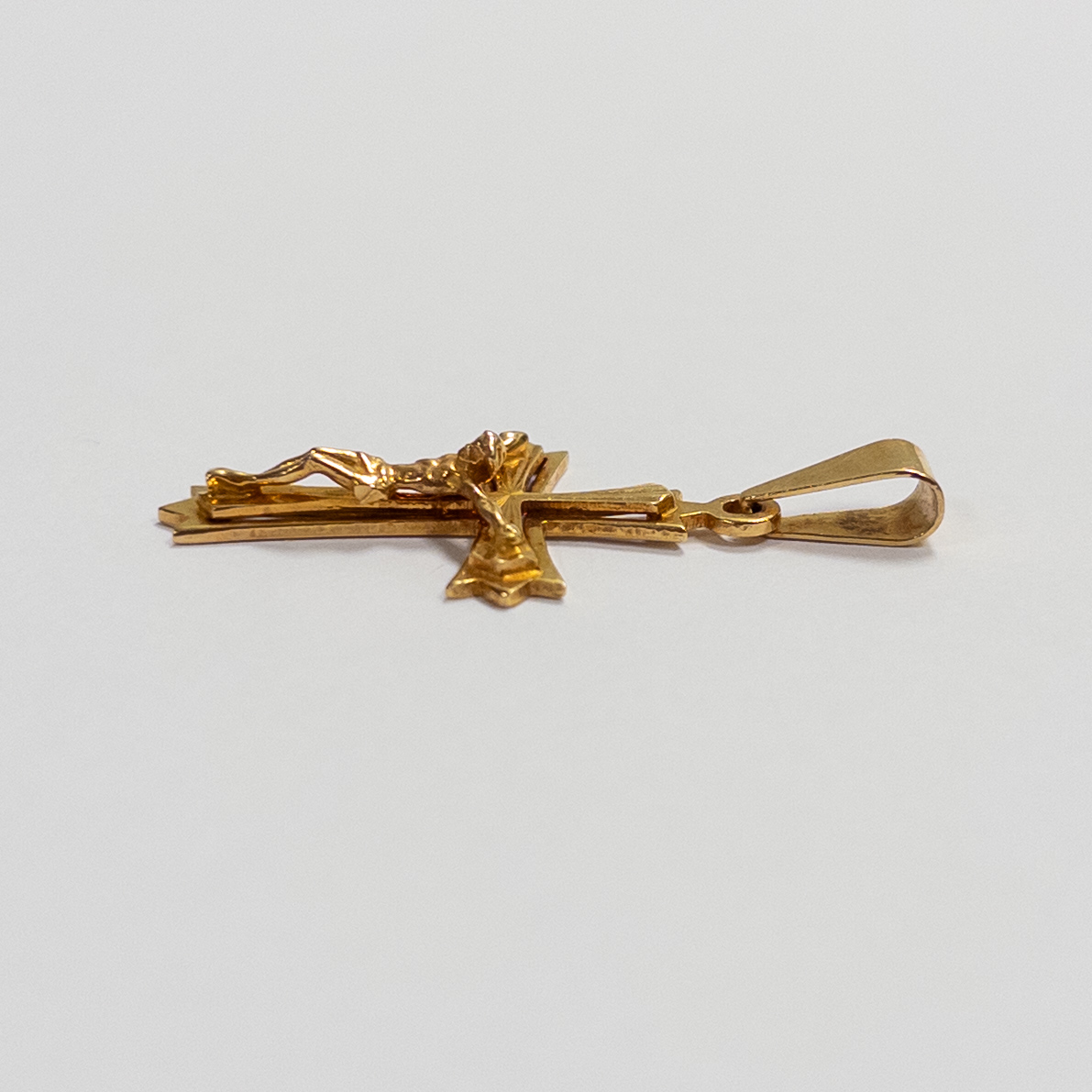 14K Gold Crucifix Pendant