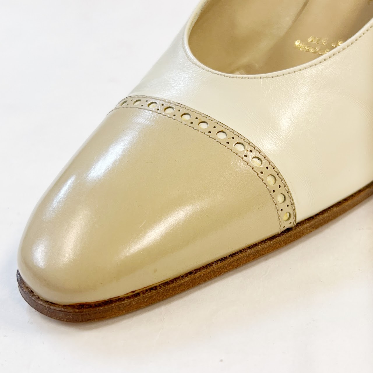 Neiman-Marcus Vintage Oxford Cap Toe Pumps