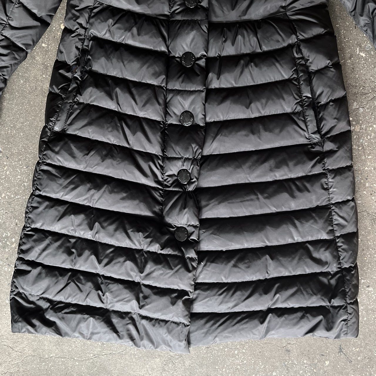 Moncler Jura Giubbotto Long Puffer Coat