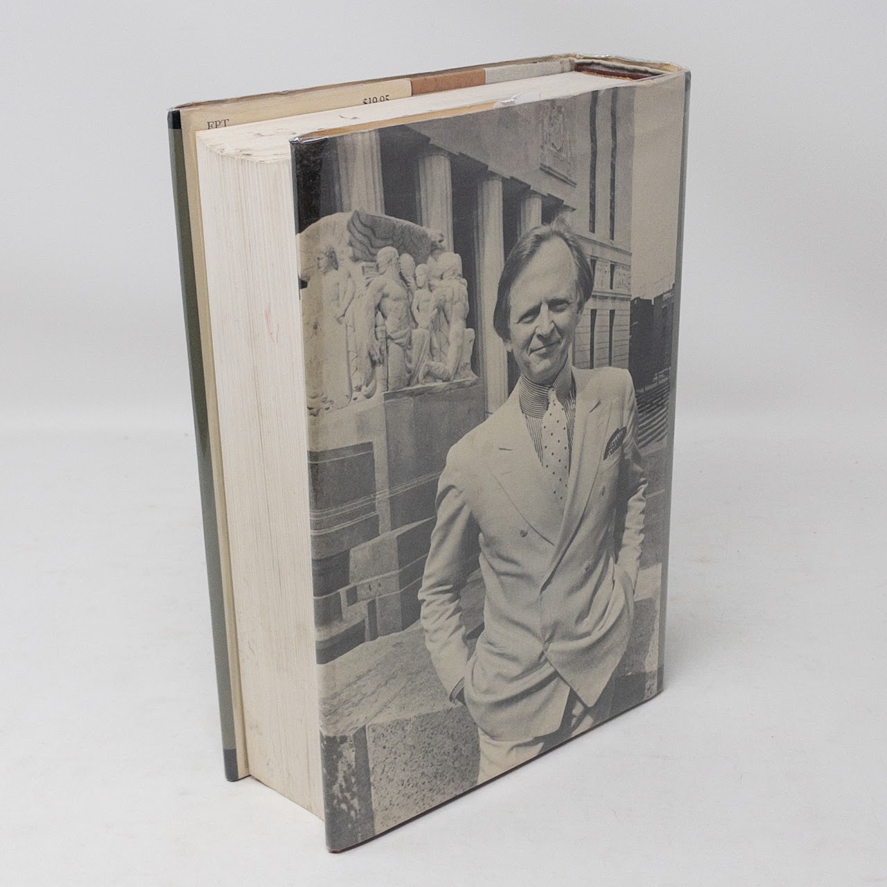 Tom Wolfe: The Bonfire of the Vanities Signed First Edition Book