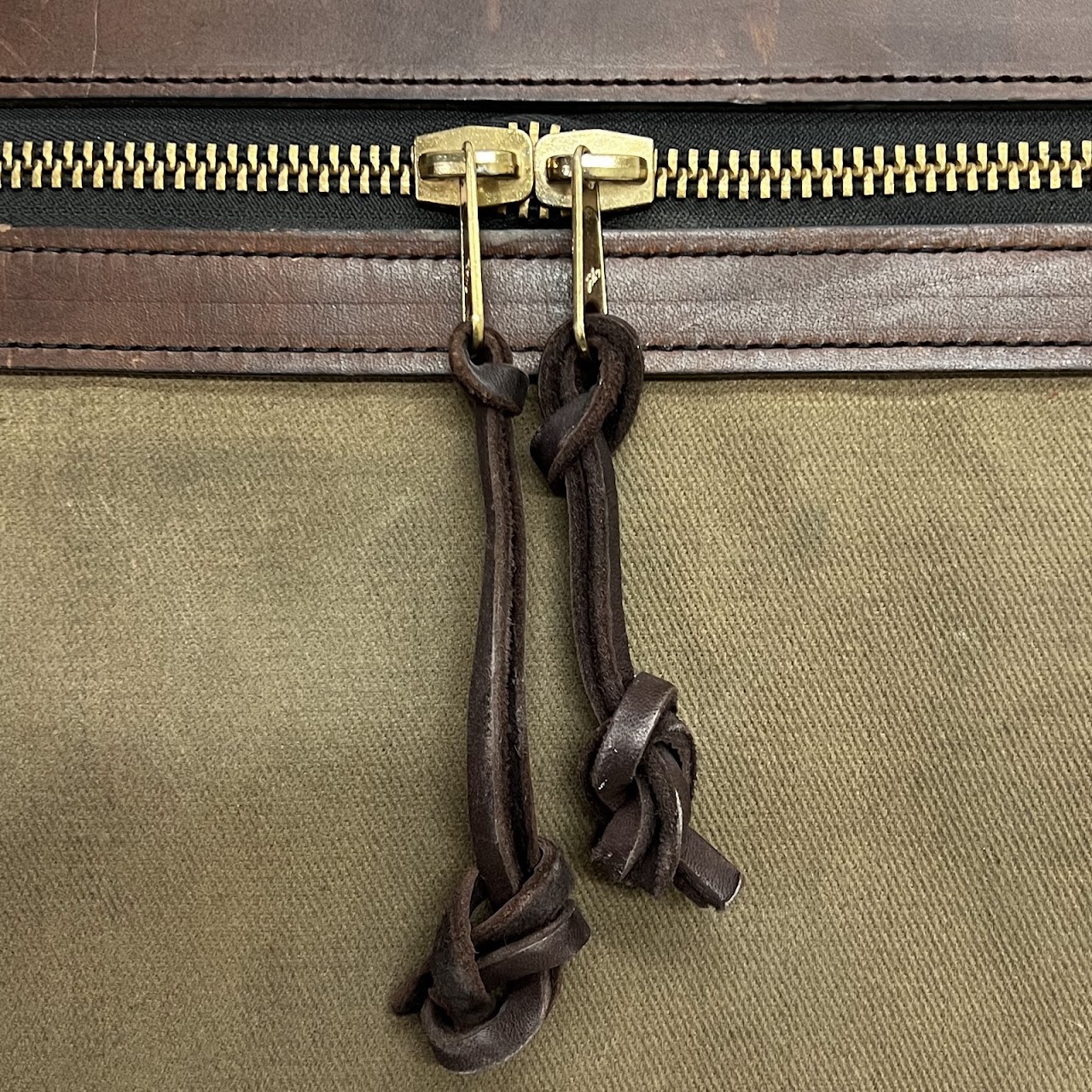 Filson Rugged Twill Canvas Garment Bag