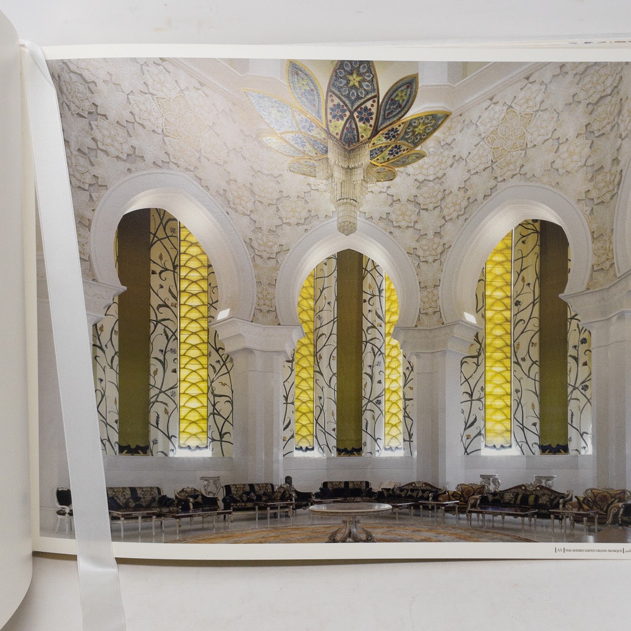 "The Sheikh Zayed Grand Mosque: A Visual Journey" RARE Book