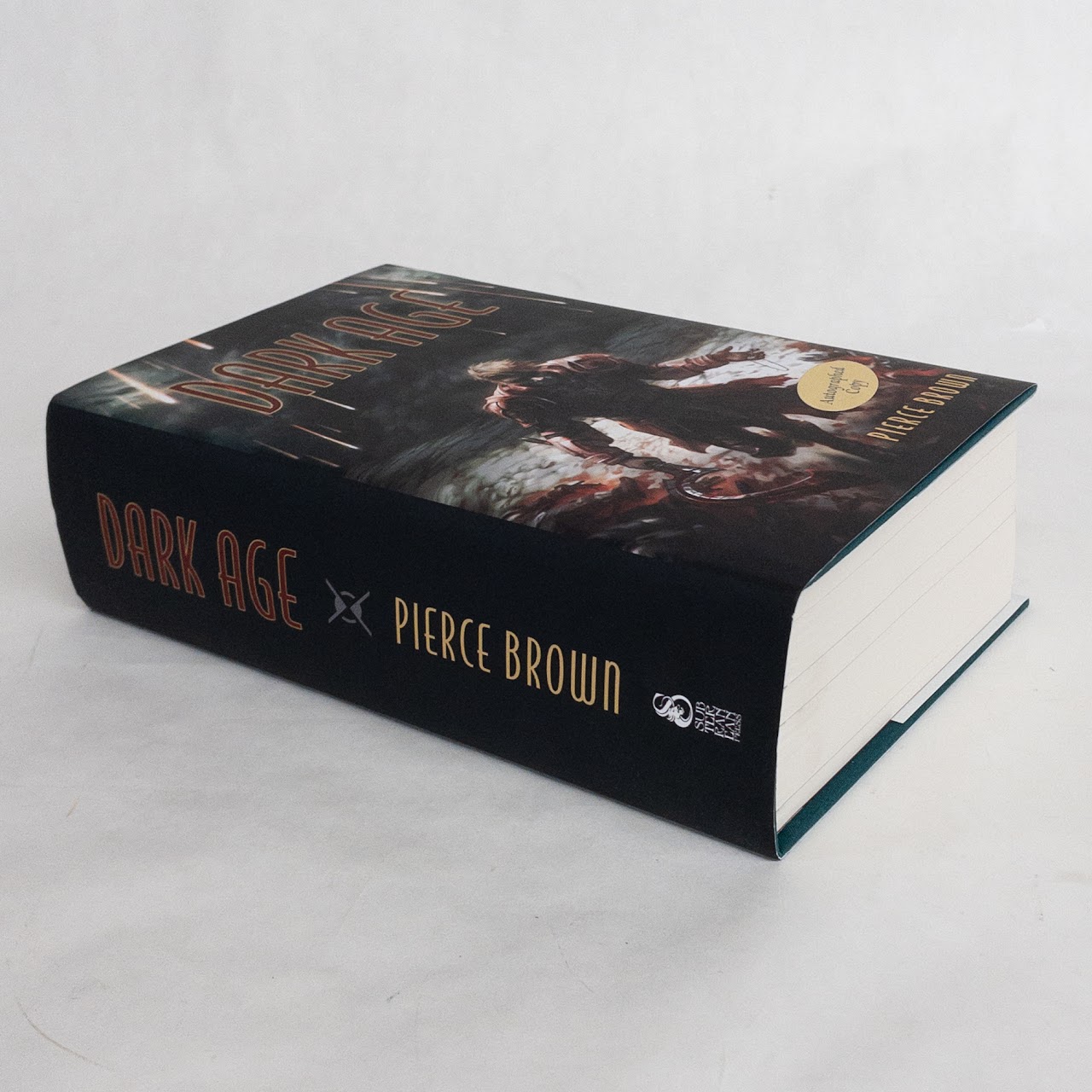 Pierce Brown: 'Dark Age' Signed Limited Edition