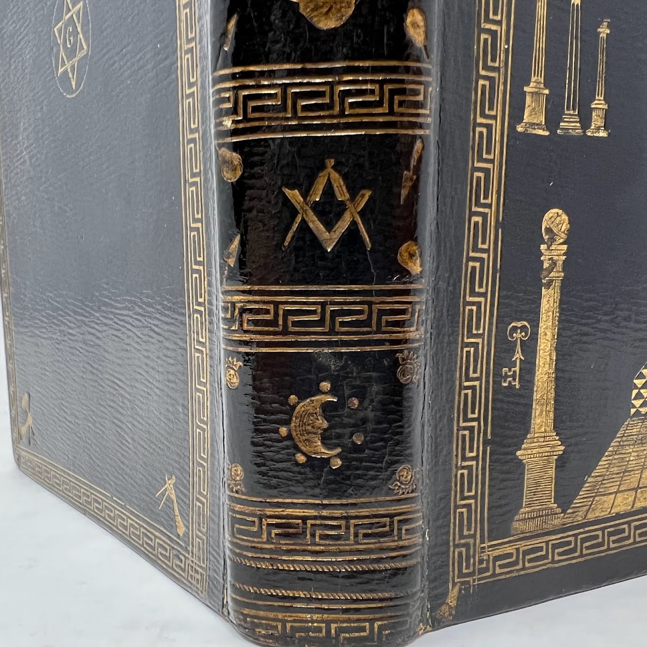 William Preston: 'Preston's Masonry' with Masonic Binding, 1804