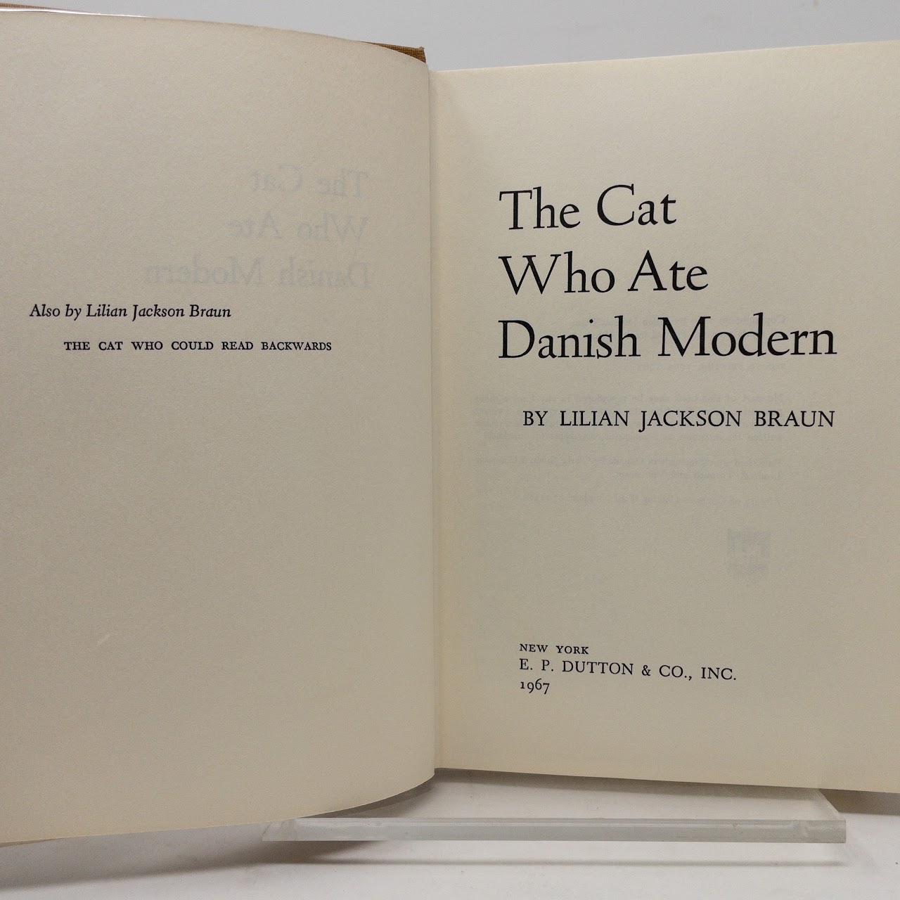 Lilian Jackson Braun: 'The Cat who Ate Danish Modern' Signed First Edition