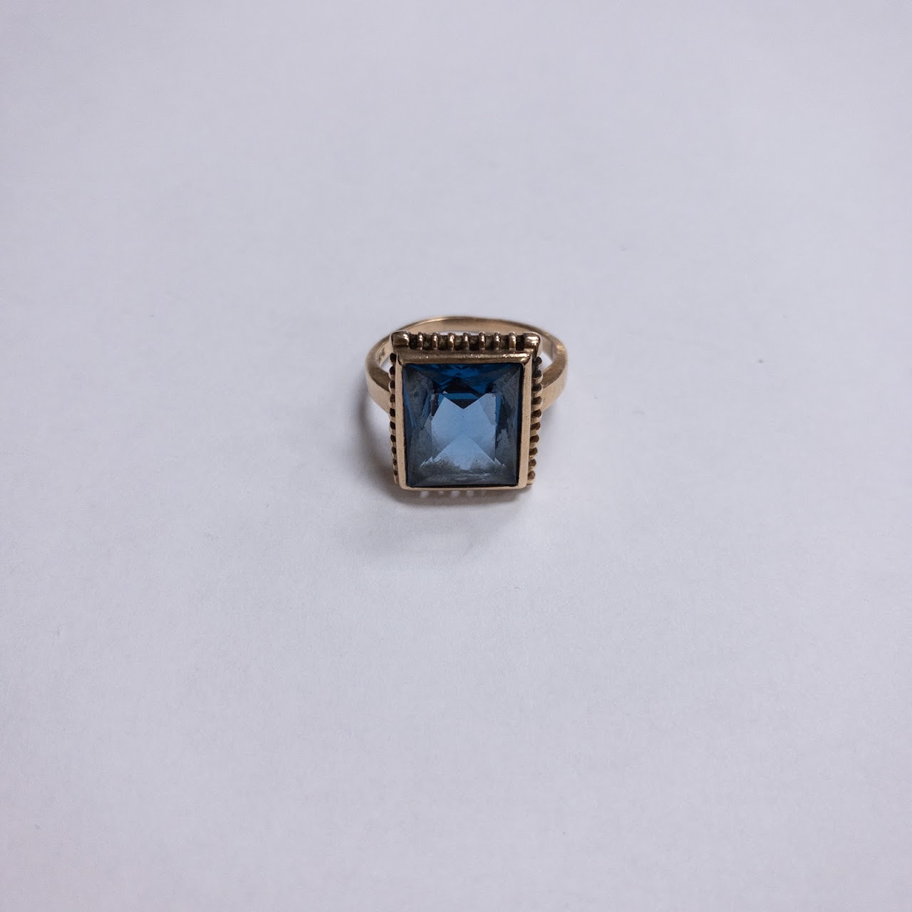 10K Gold and Blue Stone Ring