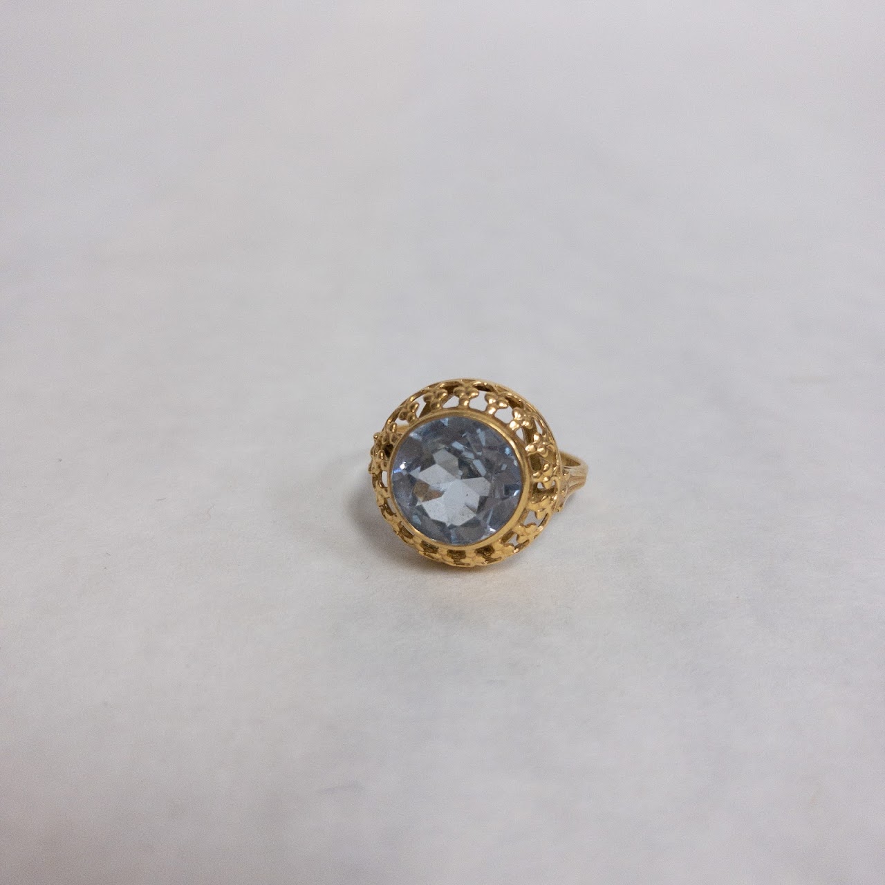 18K Gold and Blue Stone Ring