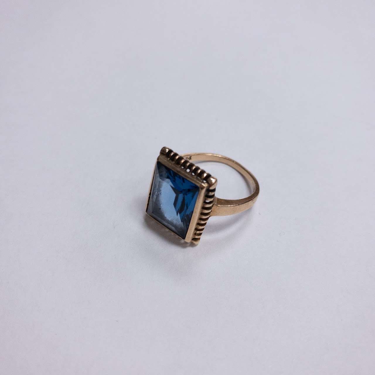 10K Gold and Blue Stone Ring