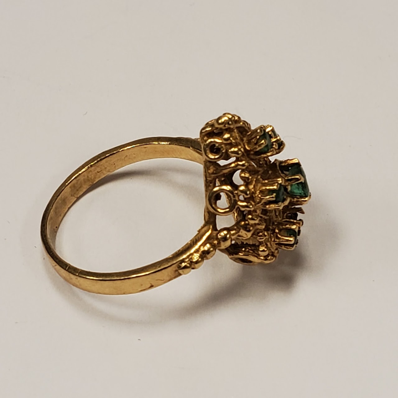 14K Gold & Green Stone Ring