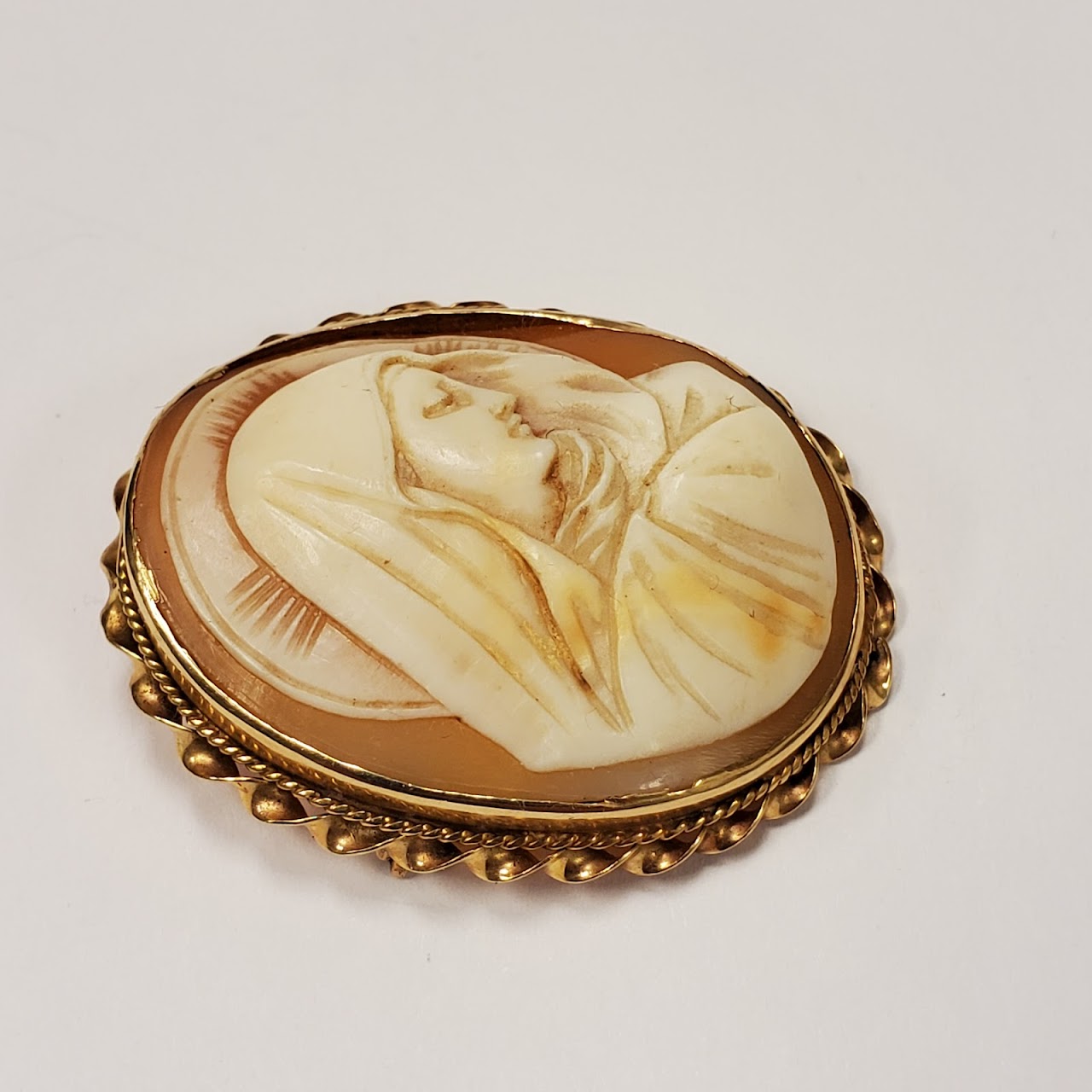 14K Gold Virgin Mary Cameo