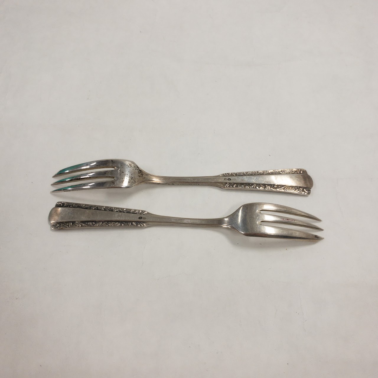 800 Silver Flatware Service for 10