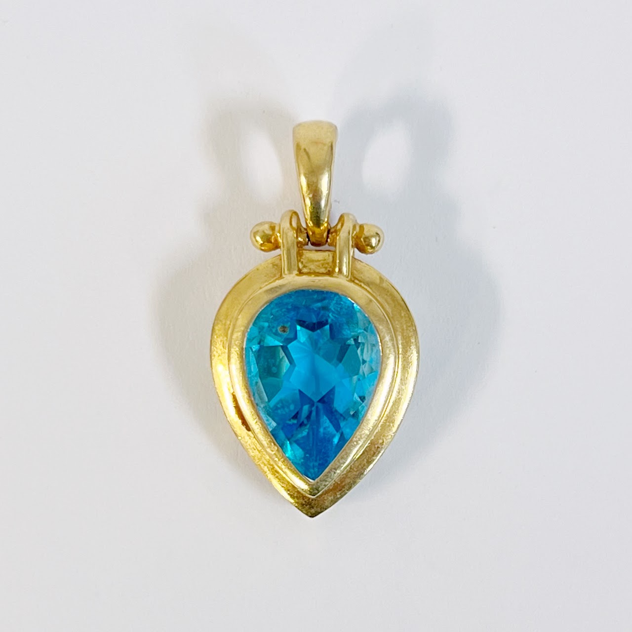 14K Gold and Aquamarine Pendant