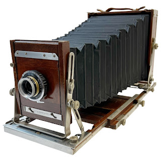 L. F. Deardorff & Sons V Series 4x5 Large Format Camera Body and 6" (152mm) lens