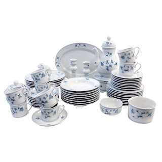 Royal Copenhagen Noblesse Dishware Set for Eight