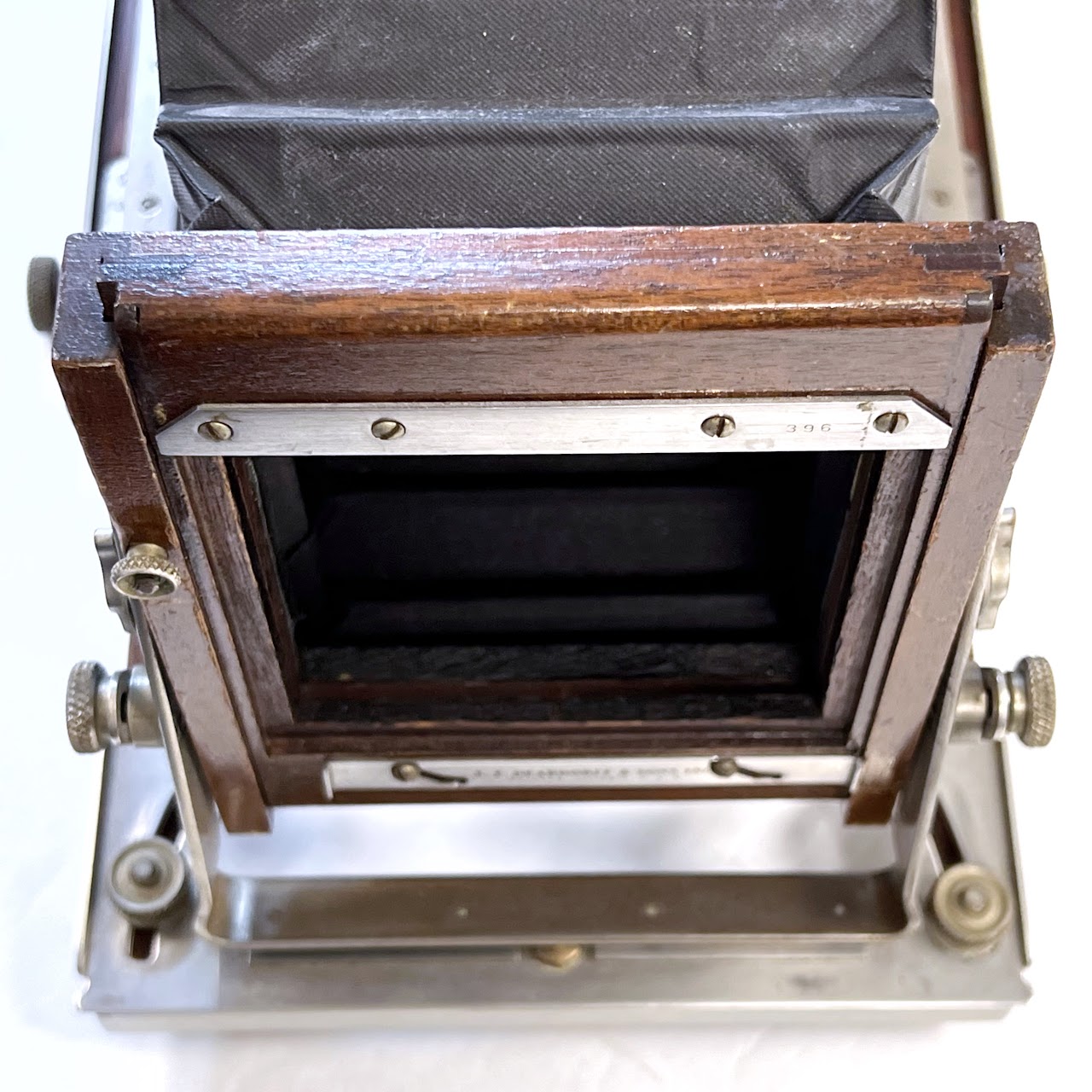 L. F. Deardorff & Sons V Series 4x5 Large Format Camera Body and 6" (152mm) lens