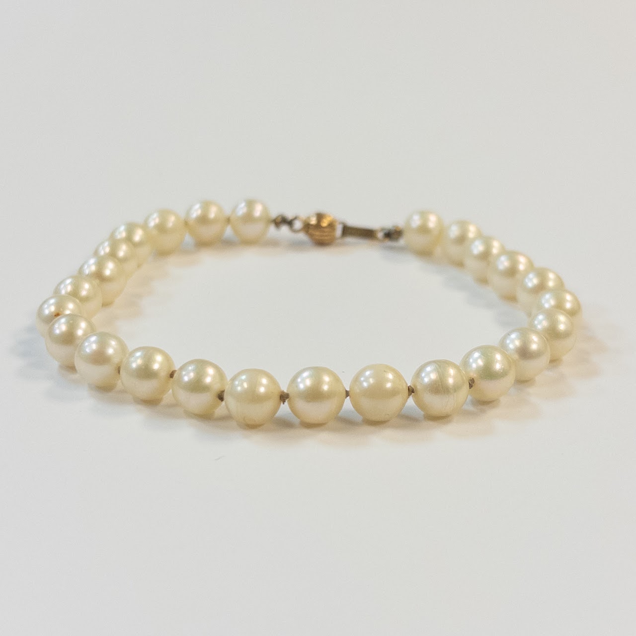 Pearl and 14K Gold Strand Bracelet