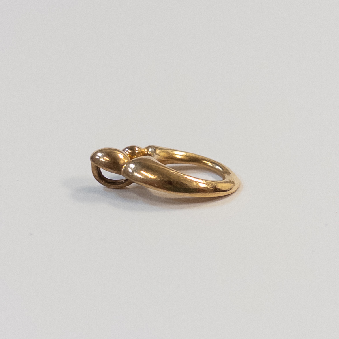 14K Gold Mother and Child Pendant