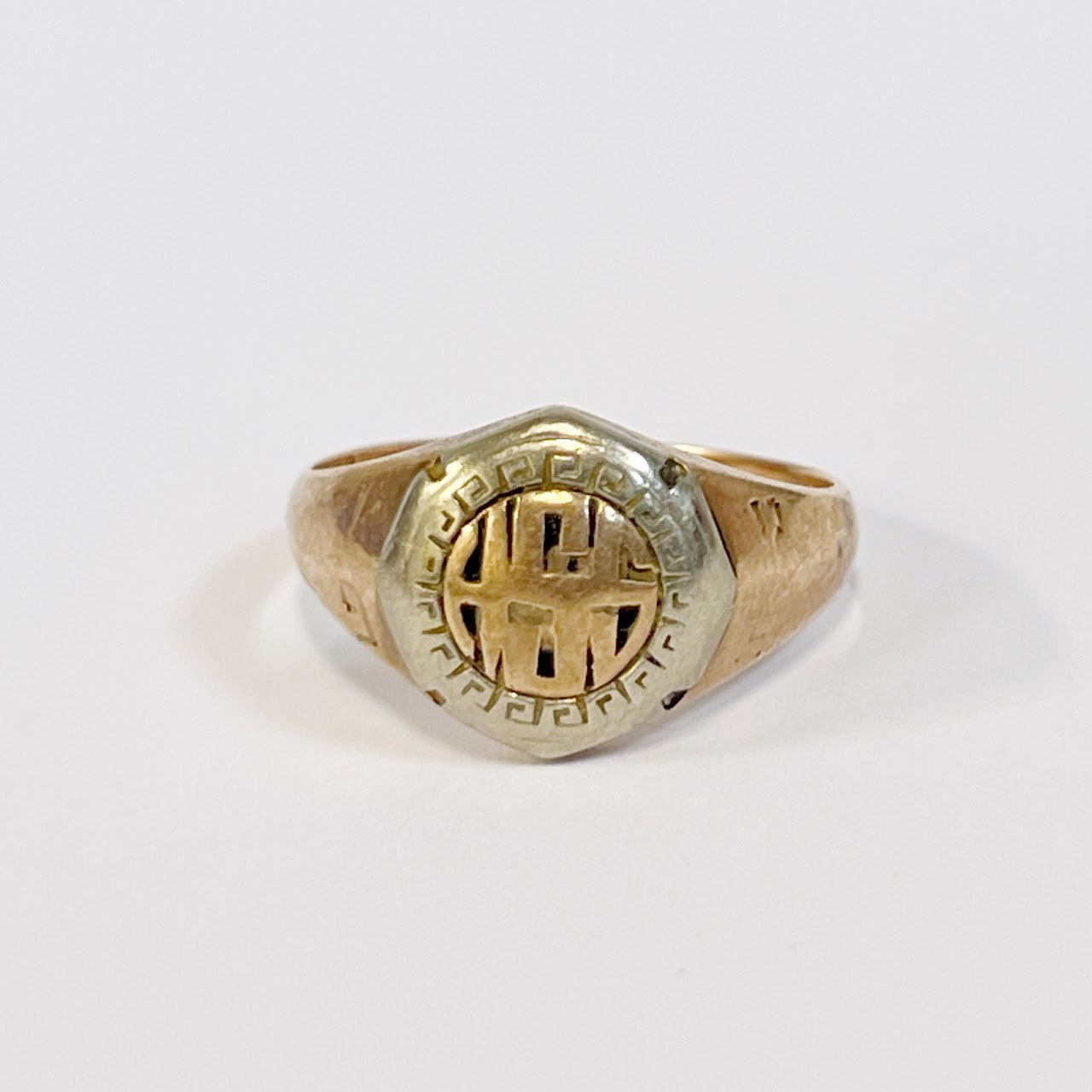 10K Gold 'HSS' High School Class Ring