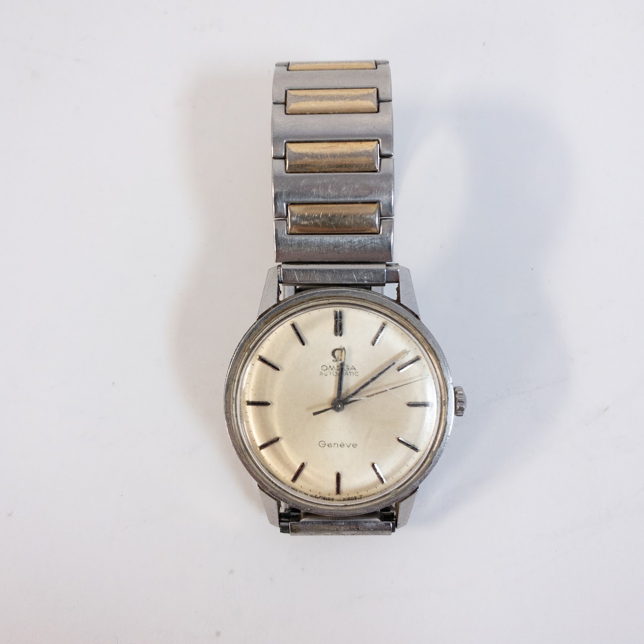 Vintage 1960's Omega Genève Ref. 165.002