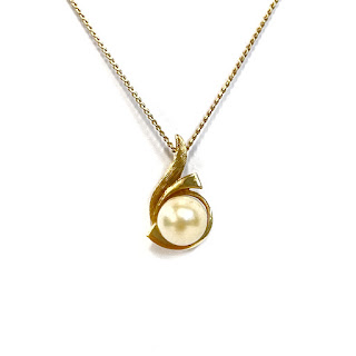 14K Gold 20" Chain Necklace with Pearl Pendant