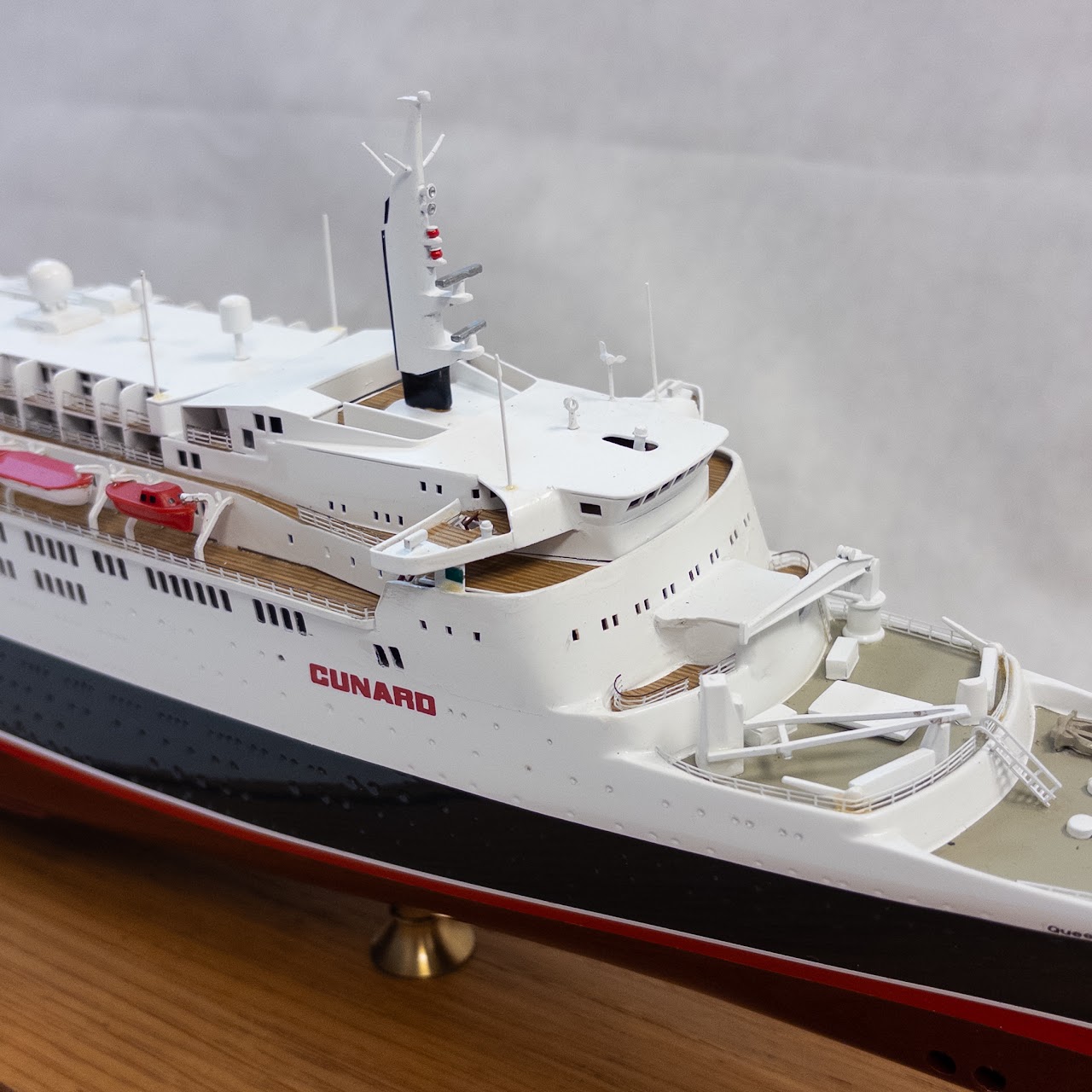 Maritime Replicas 1:500 Model of the Q.E. 2 Ocean Liner