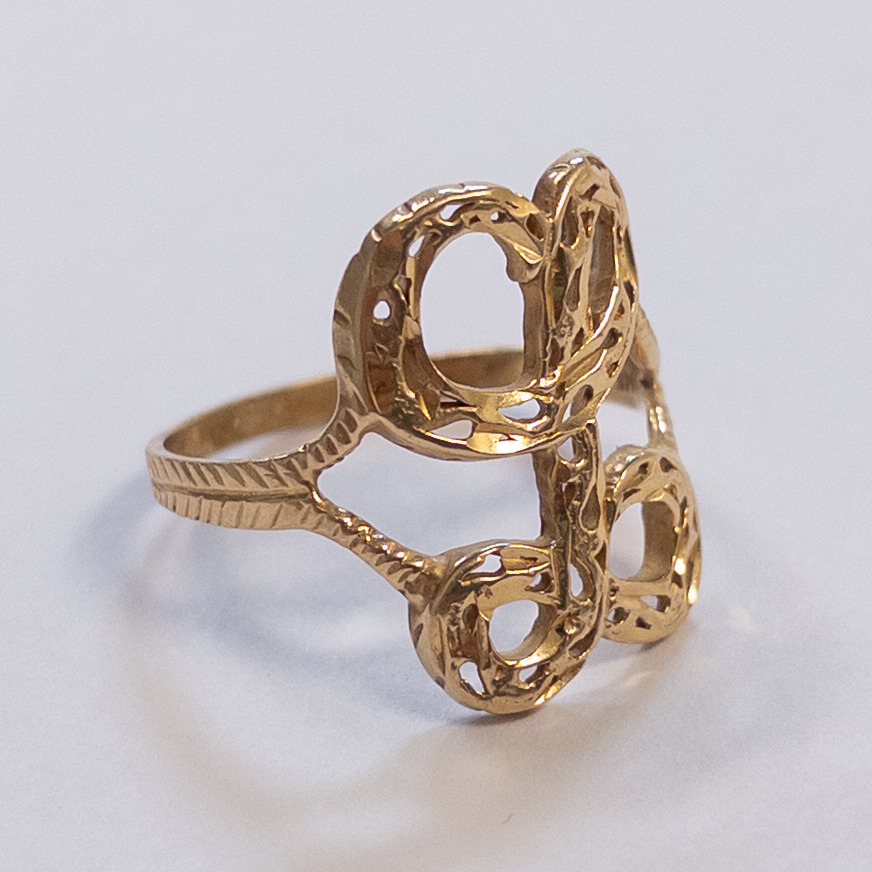 14K Gold Decorative Ribbon Ring