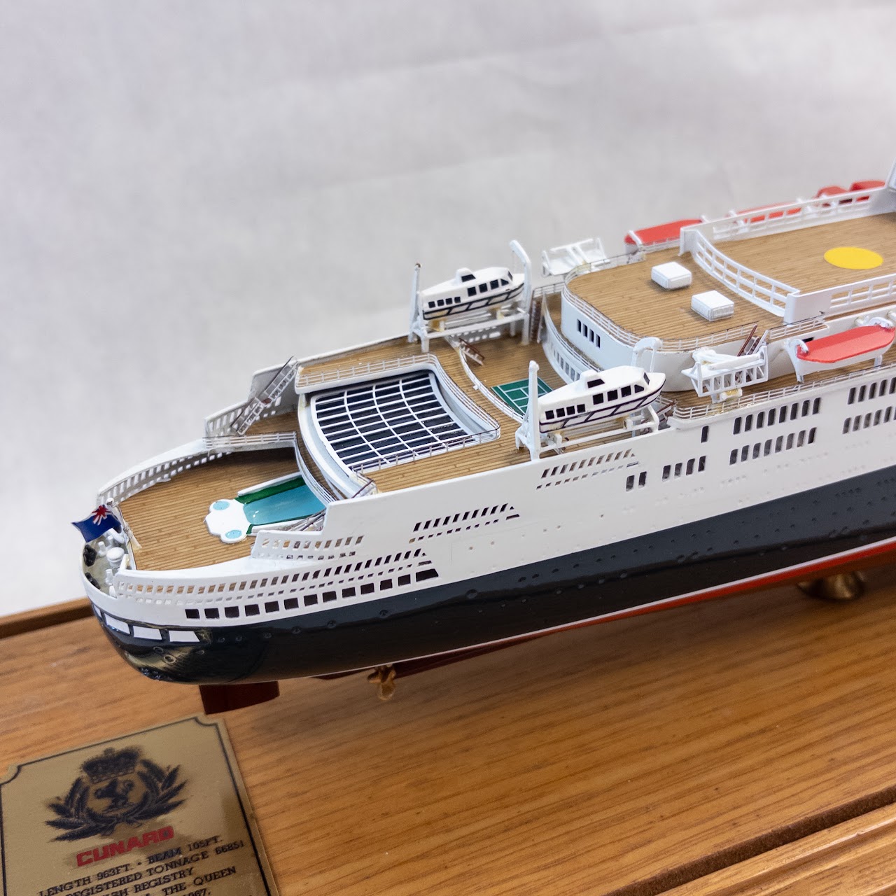 Maritime Replicas 1:500 Model of the Q.E. 2 Ocean Liner