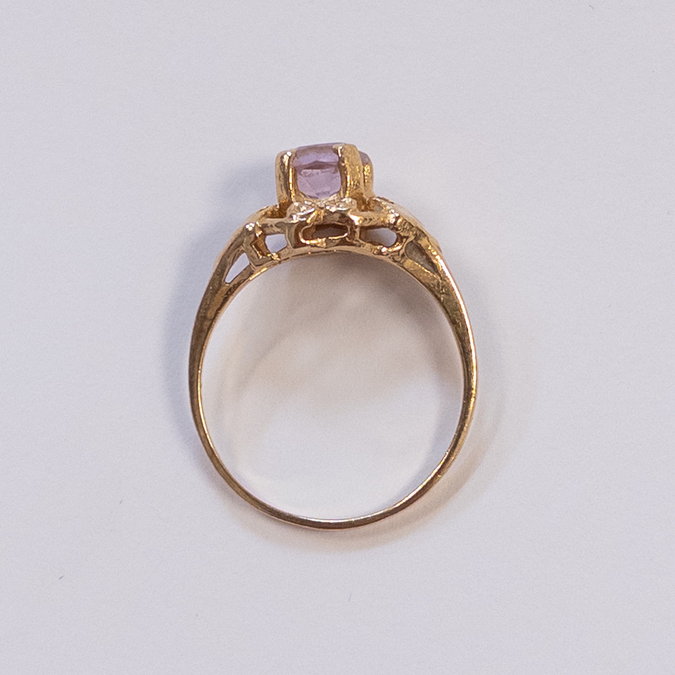 14K Gold Ring with Light Pink Gemstone