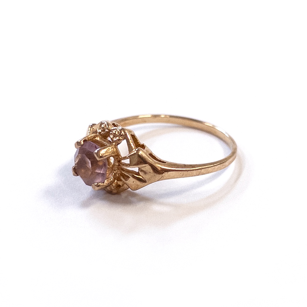 14K Gold Ring with Light Pink Gemstone