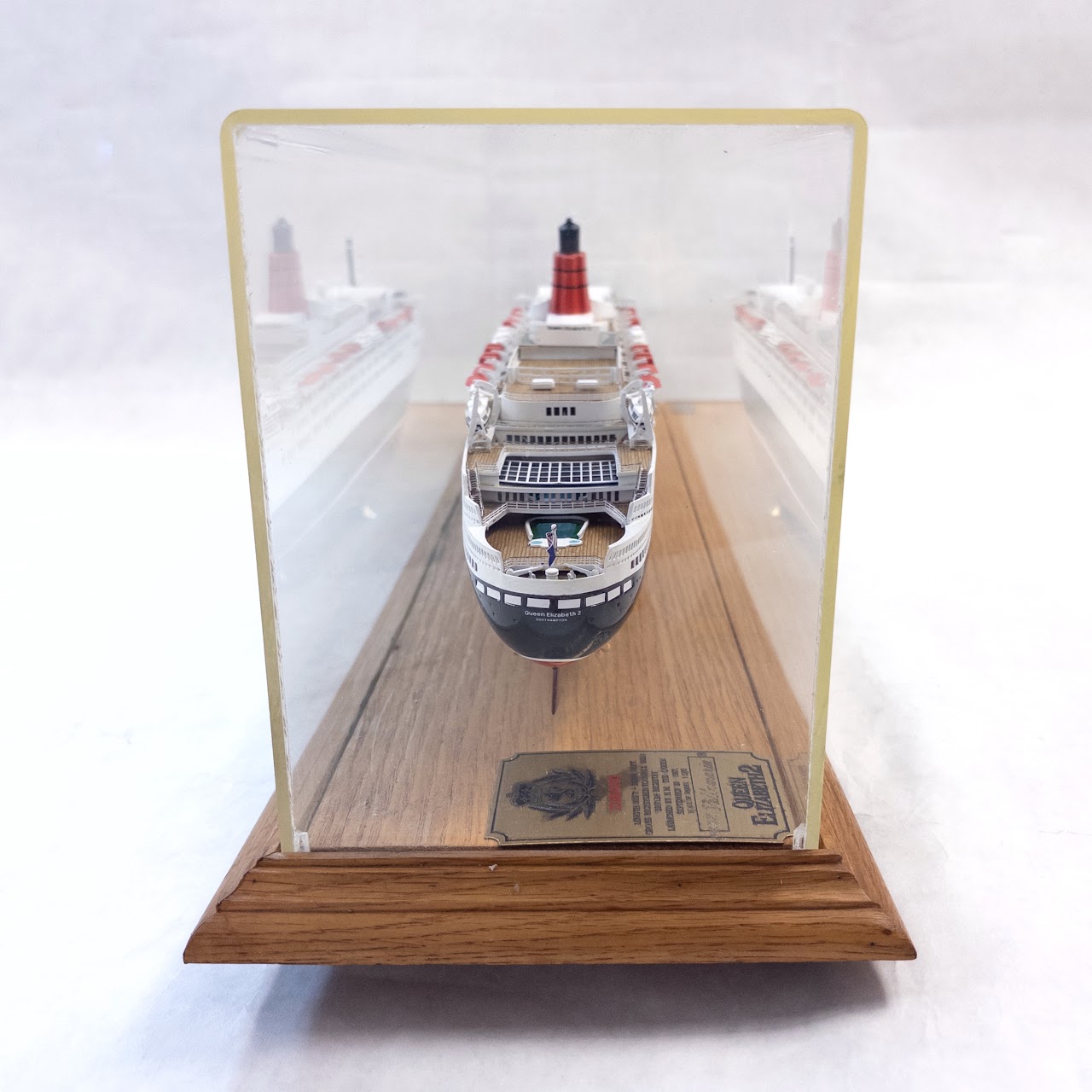 Maritime Replicas 1:500 Model of the Q.E. 2 Ocean Liner