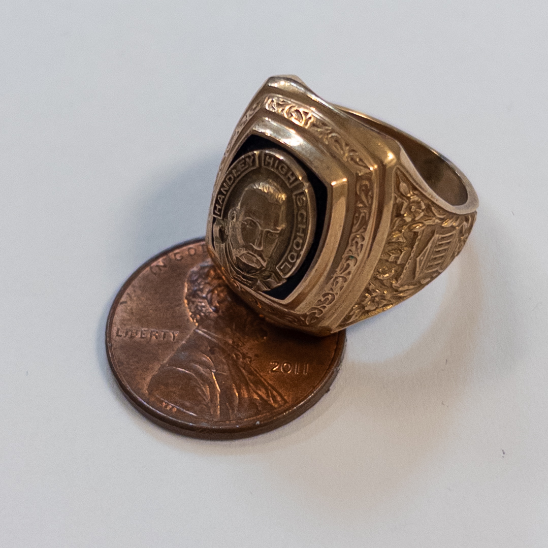 10K Gold 1952 Handley High School Class Ring