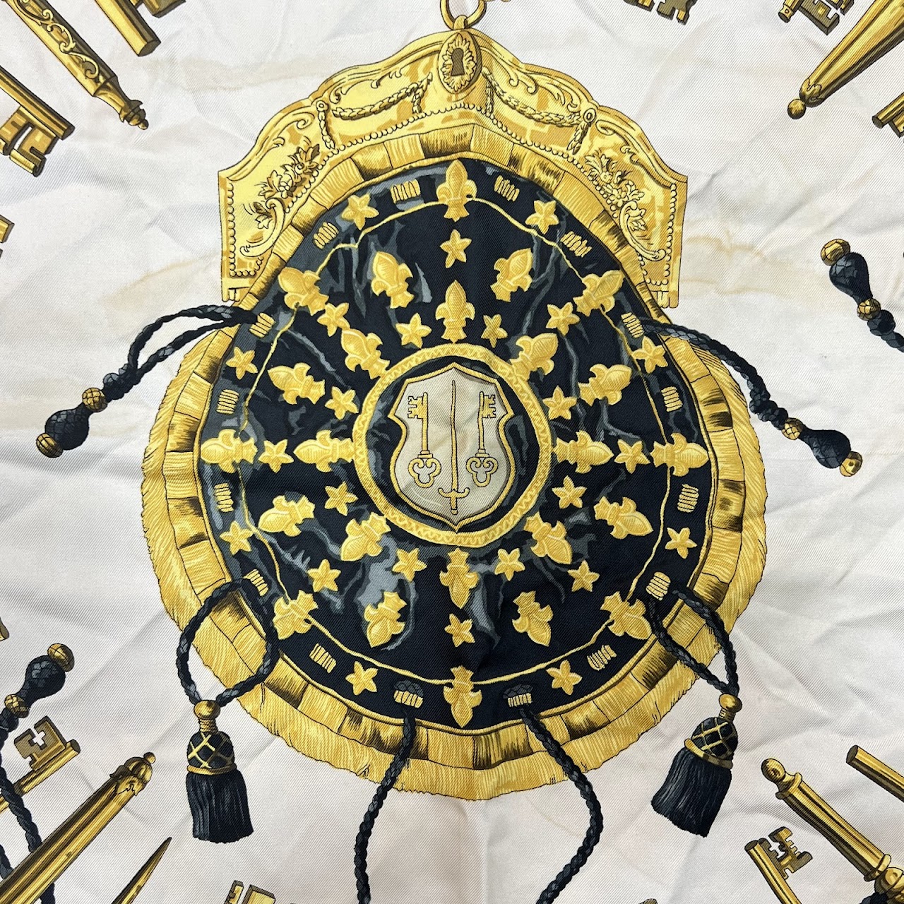 Hermès Les Cles Carre 90 Black and Gold Silk Scarf