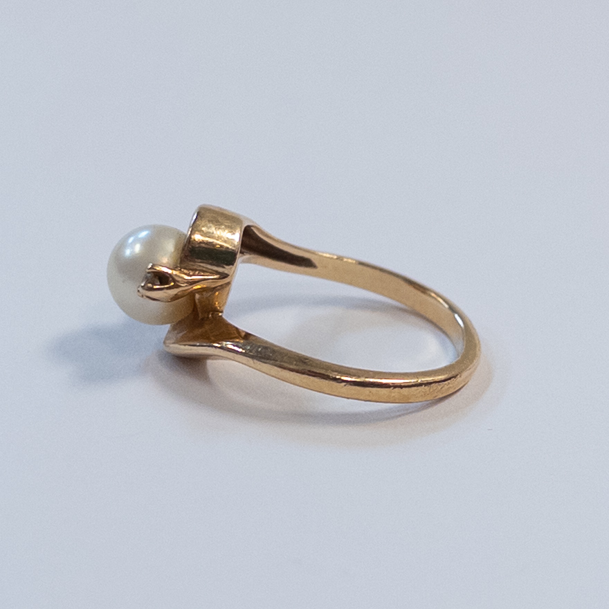 14K Gold and Pearl Ring