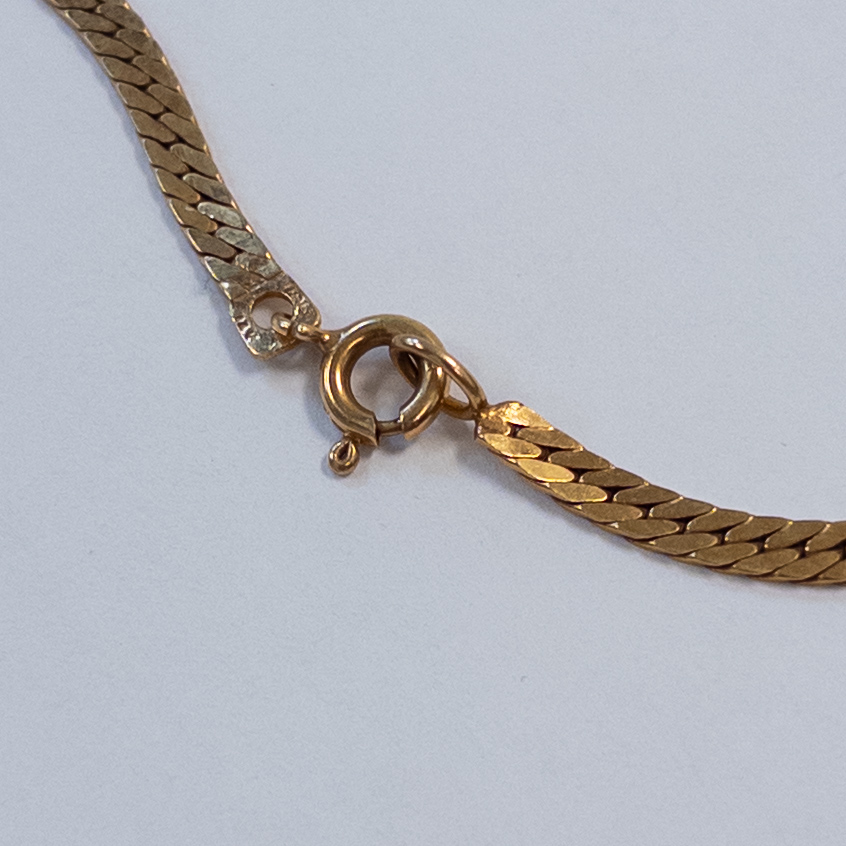 14K Gold V-Neck Herringbone Necklace