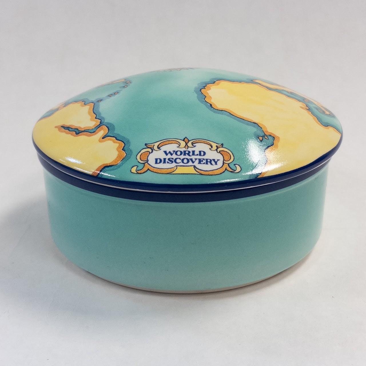 Tiffany & Co.  for Tauck World Discovery Covered Porcelain Box